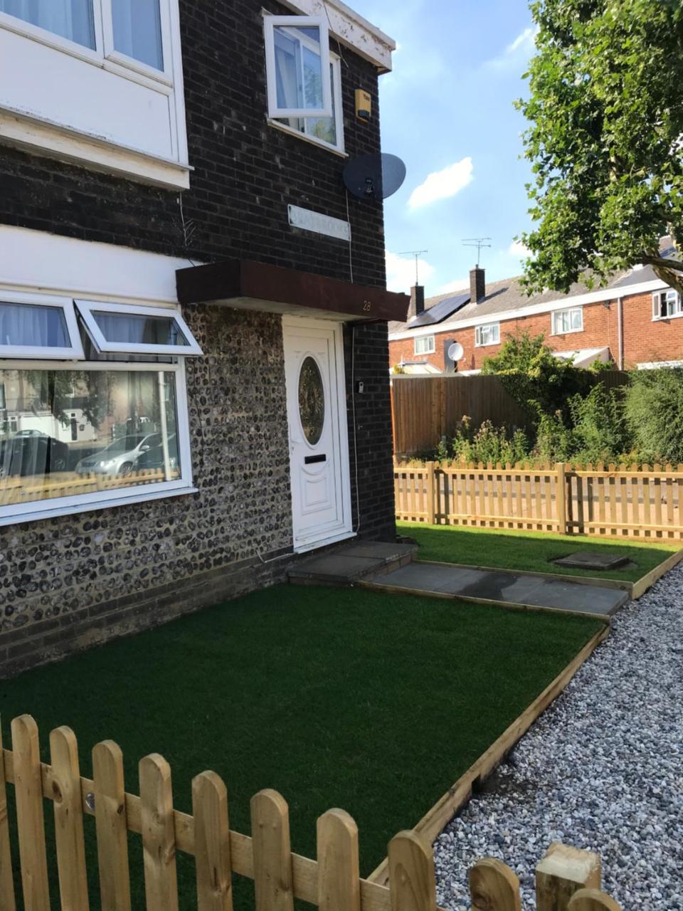4 Bed House Next To Basildon Town Centreヴィラ エクステリア 写真